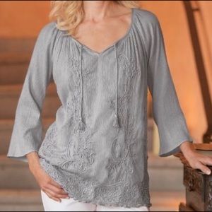 New with tags!  Soft Surroundings winding vines tunic top sz S /M